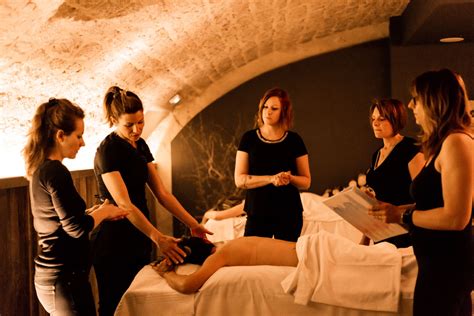 Massage intime Prostituée Saint Trond